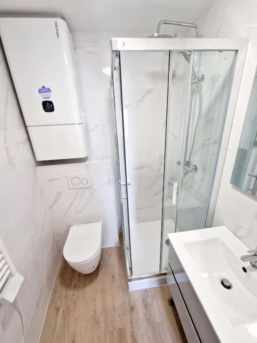Agreable Appartement T2 Centre Ville Valence  Exterior photo