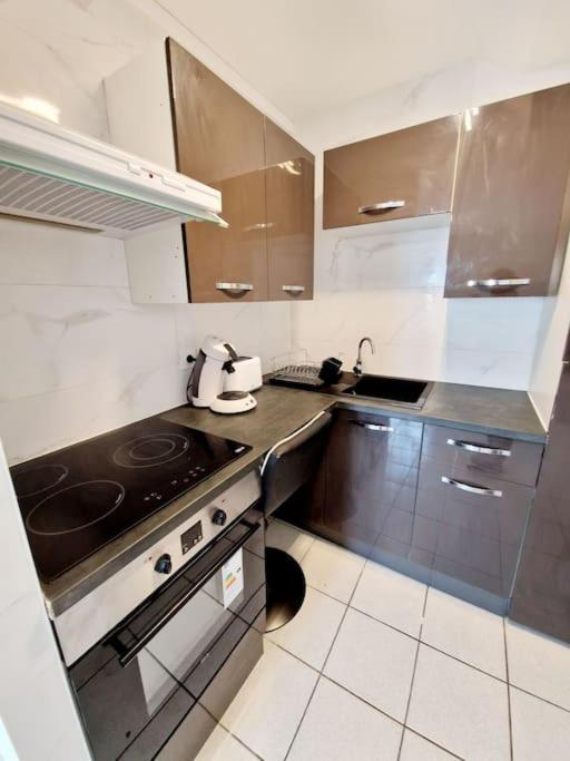 Agreable Appartement T2 Centre Ville Valence  Exterior photo