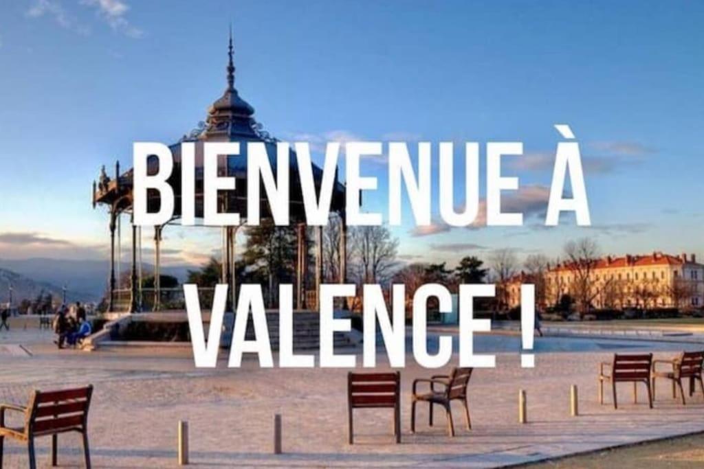 Agreable Appartement T2 Centre Ville Valence  Exterior photo
